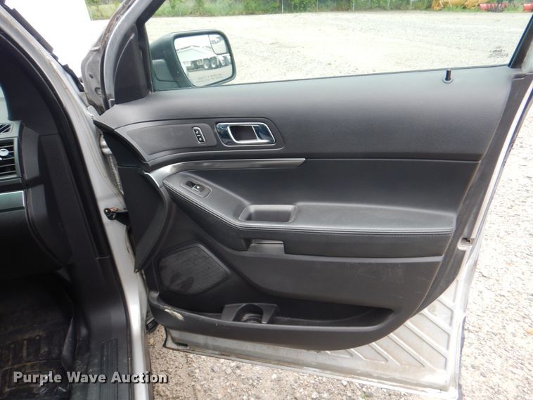 image for item JY9940 2013 Ford Explorer Police Interceptor  SUV