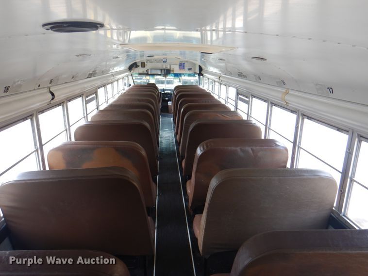 image for item JY9953 2003 International 3800  school bus