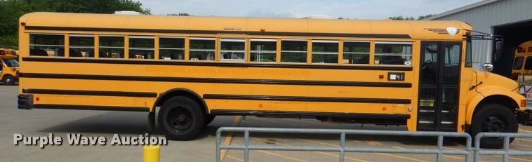 image for item JY9954 2004 IC IC3S530  school bus