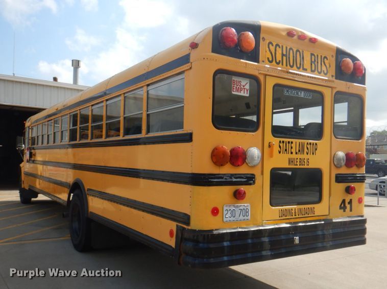 image for item JY9954 2004 IC IC3S530  school bus
