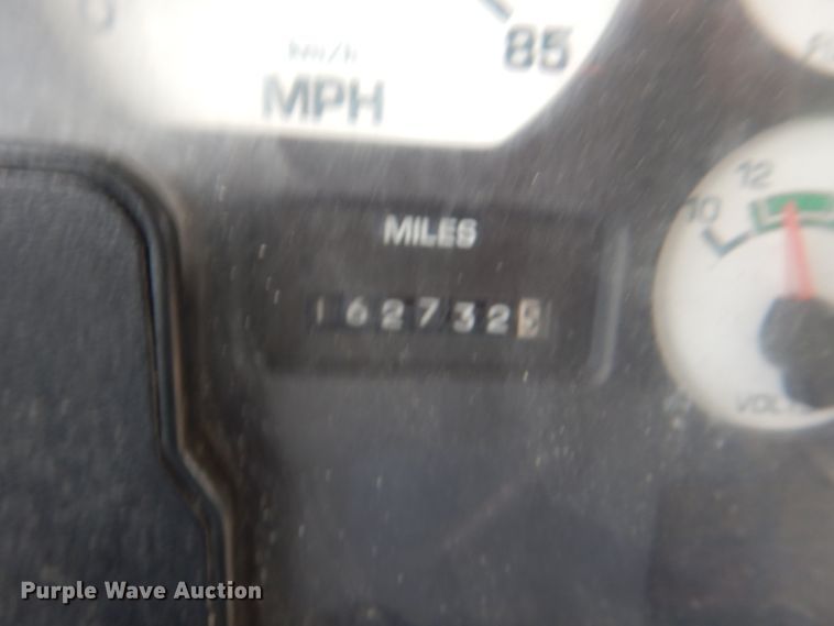 image for item JY9954 2004 IC IC3S530  school bus