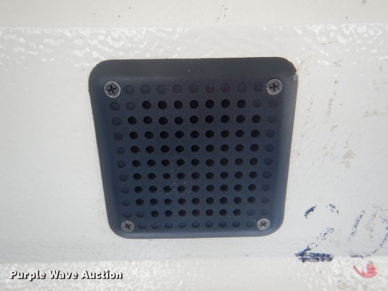 image for item JY9954 2004 IC IC3S530  school bus