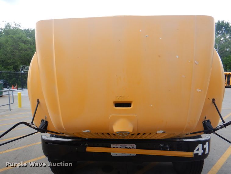 image for item JY9954 2004 IC IC3S530  school bus