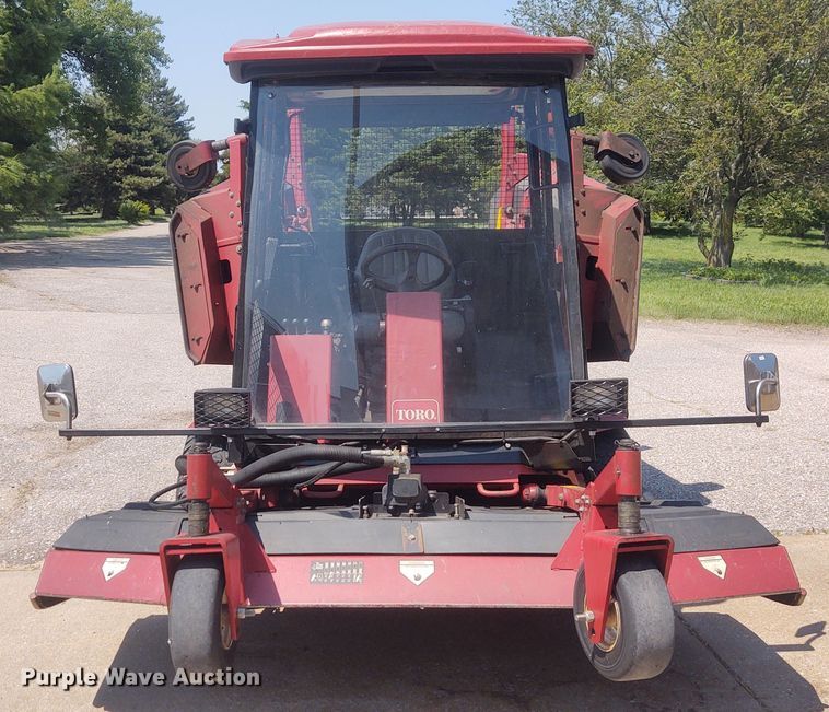 image for item BY9348 Toro Groundsmaster 580D  lawn mower