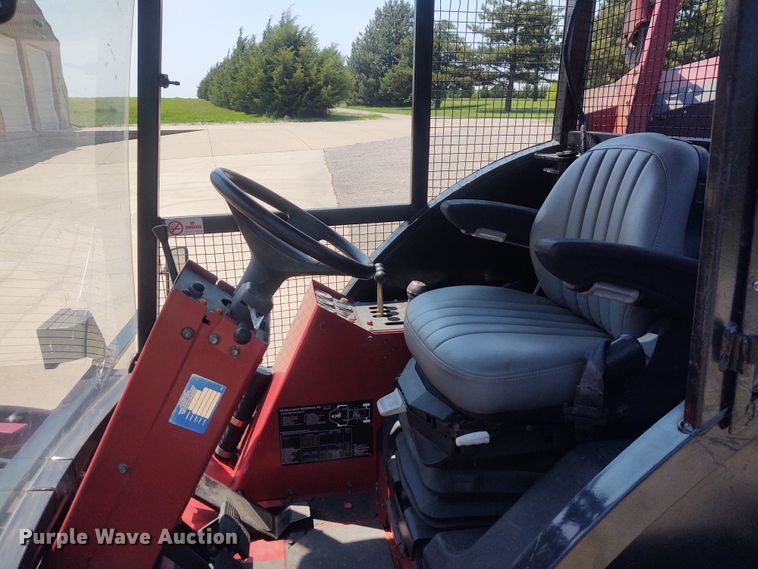 image for item BY9348 Toro Groundsmaster 580D  lawn mower