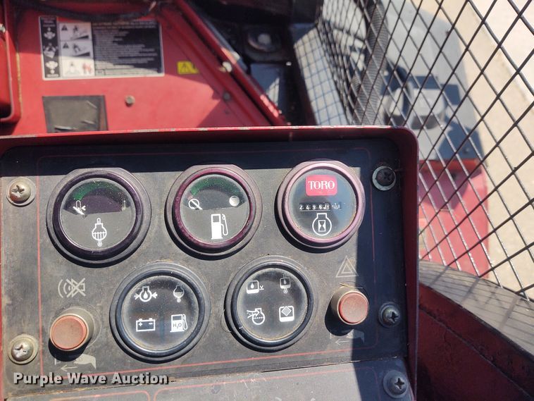 image for item BY9348 Toro Groundsmaster 580D  lawn mower