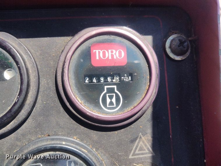 image for item BY9348 Toro Groundsmaster 580D  lawn mower