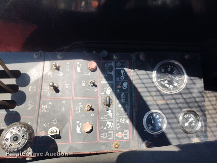 image for item BY9348 Toro Groundsmaster 580D  lawn mower