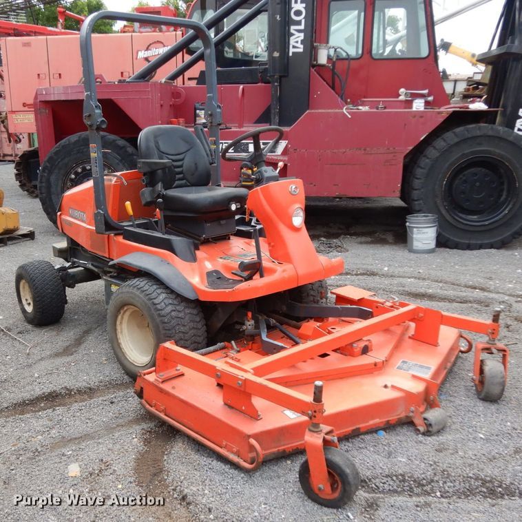 image for item DC2062 Kubota F3680  lawn mower