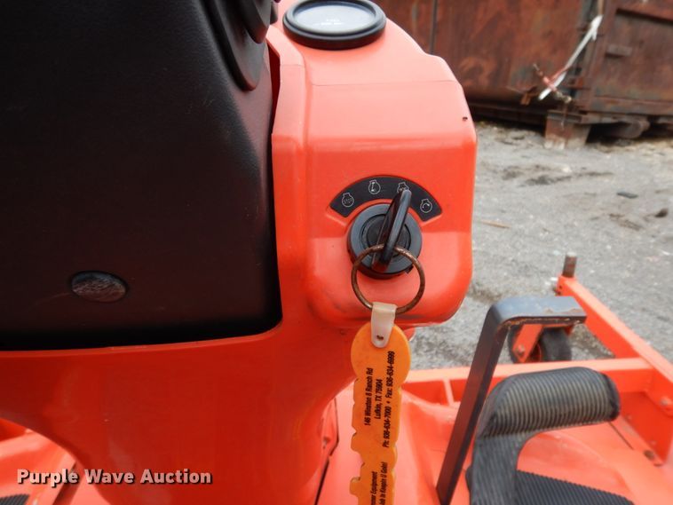 image for item DC2062 Kubota F3680  lawn mower
