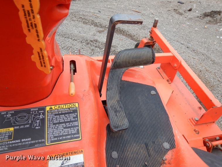 image for item DC2062 Kubota F3680  lawn mower