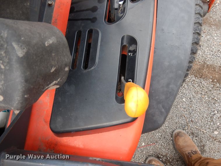 image for item DC2062 Kubota F3680  lawn mower