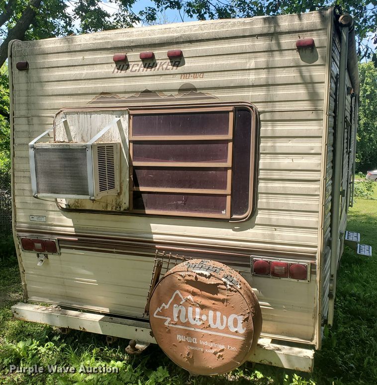 image for item DI5177 1987 Nuwa Hitchhiker  camper