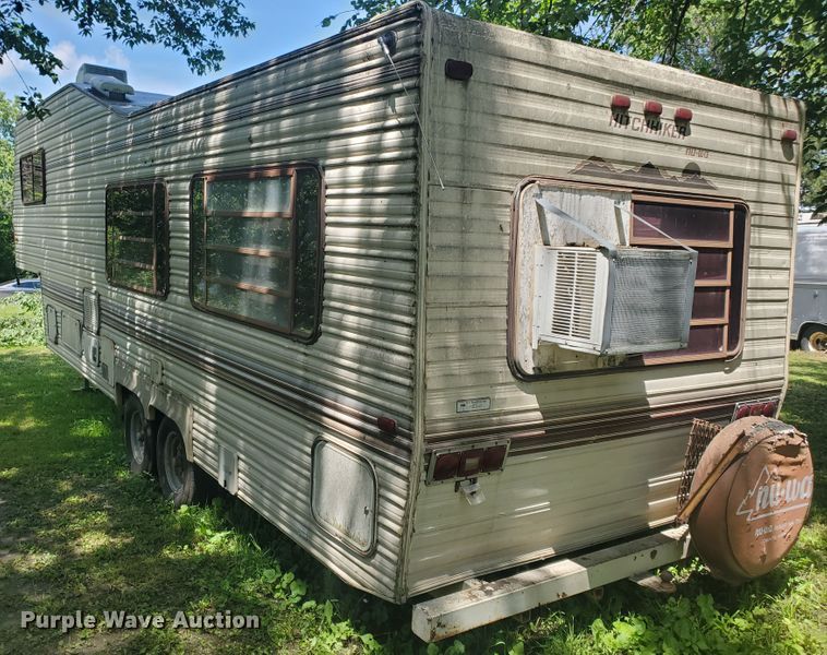 image for item DI5177 1987 Nuwa Hitchhiker  camper