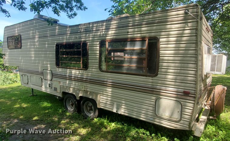 image for item DI5177 1987 Nuwa Hitchhiker  camper