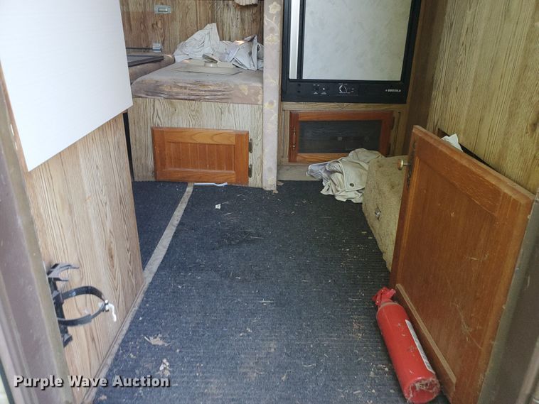 image for item DI5177 1987 Nuwa Hitchhiker  camper