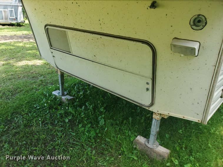 image for item DI5177 1987 Nuwa Hitchhiker  camper