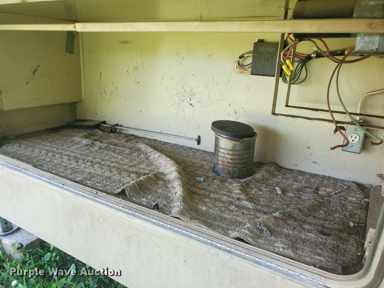 image for item DI5177 1987 Nuwa Hitchhiker  camper