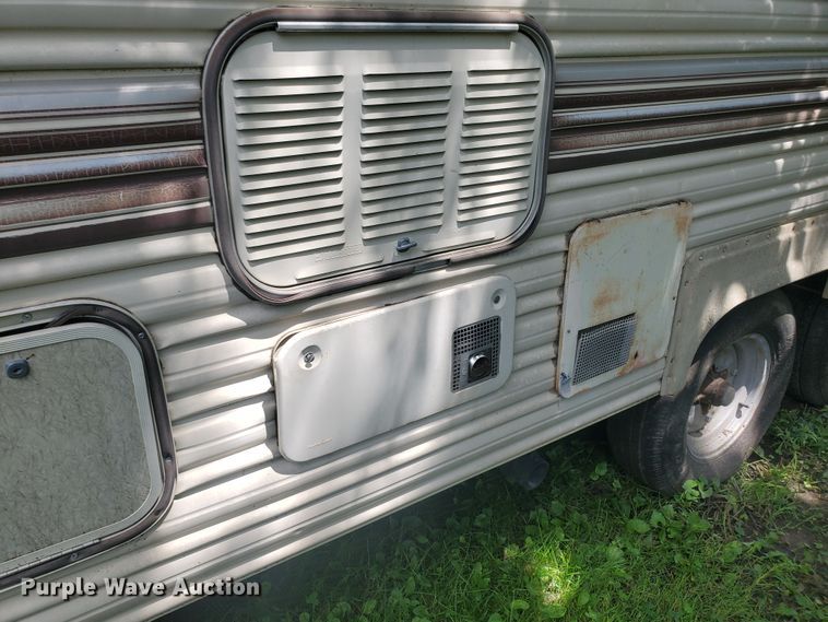 image for item DI5177 1987 Nuwa Hitchhiker  camper