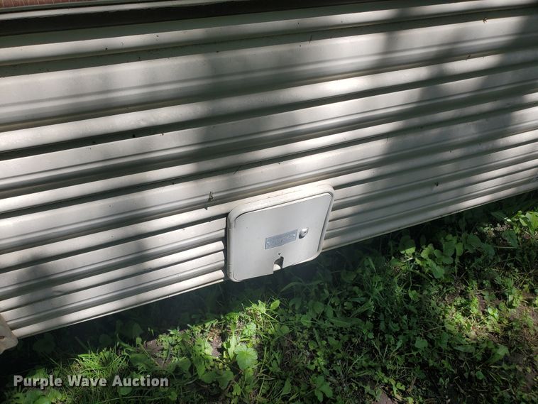 image for item DI5177 1987 Nuwa Hitchhiker  camper