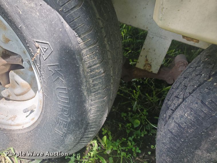 image for item DI5177 1987 Nuwa Hitchhiker  camper