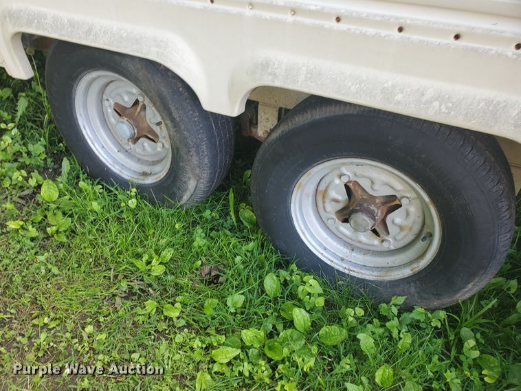 image for item DI5177 1987 Nuwa Hitchhiker  camper