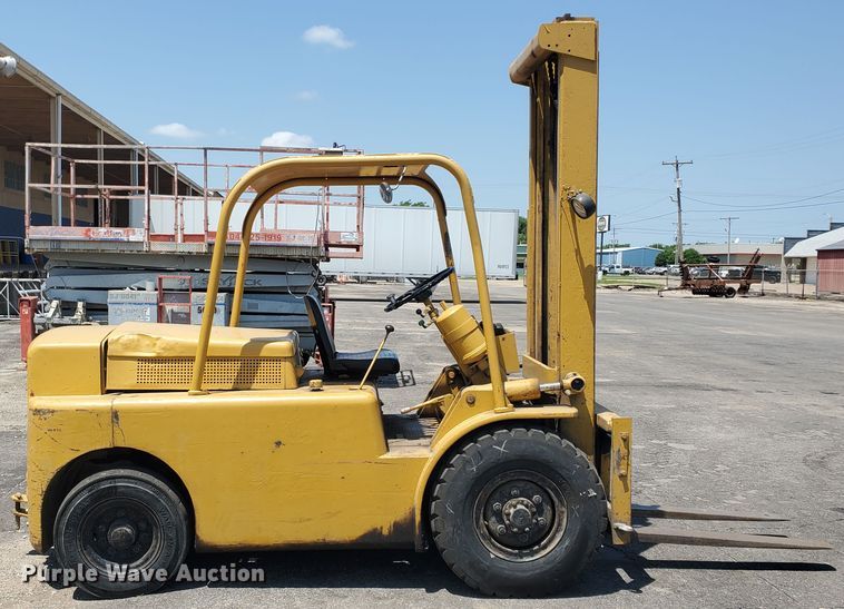 image for item DI5194 Hyster H80B  forklift