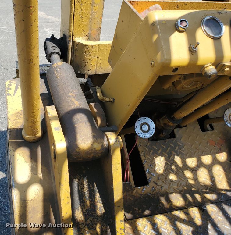 image for item DI5194 Hyster H80B  forklift