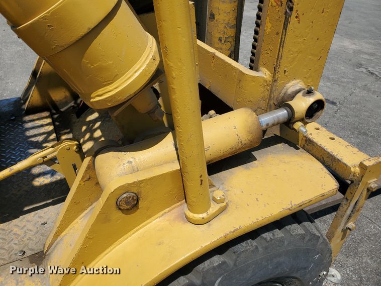 image for item DI5194 Hyster H80B  forklift