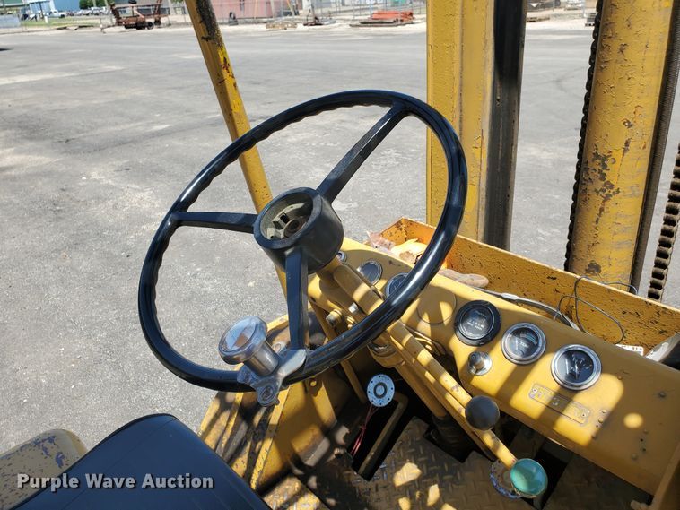 image for item DI5194 Hyster H80B  forklift