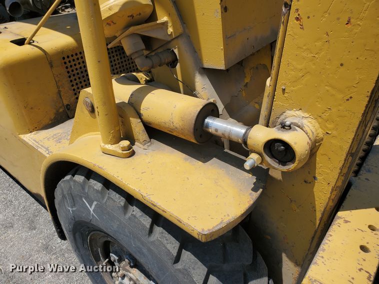 image for item DI5194 Hyster H80B  forklift