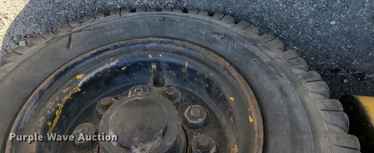 image for item DI5194 Hyster H80B  forklift