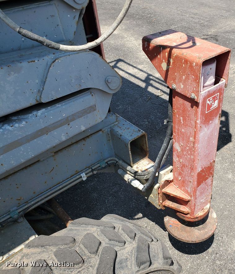 image for item DI5195 2007 Skyjack SJ8841  scissor lift