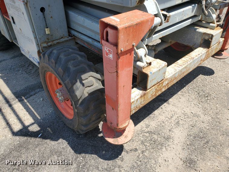 image for item DI5195 2007 Skyjack SJ8841  scissor lift
