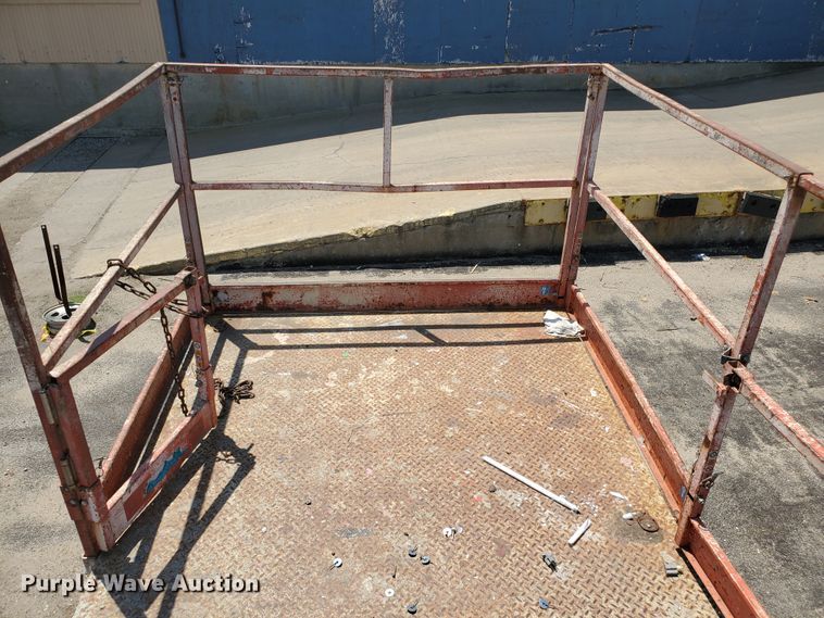 image for item DI5195 2007 Skyjack SJ8841  scissor lift