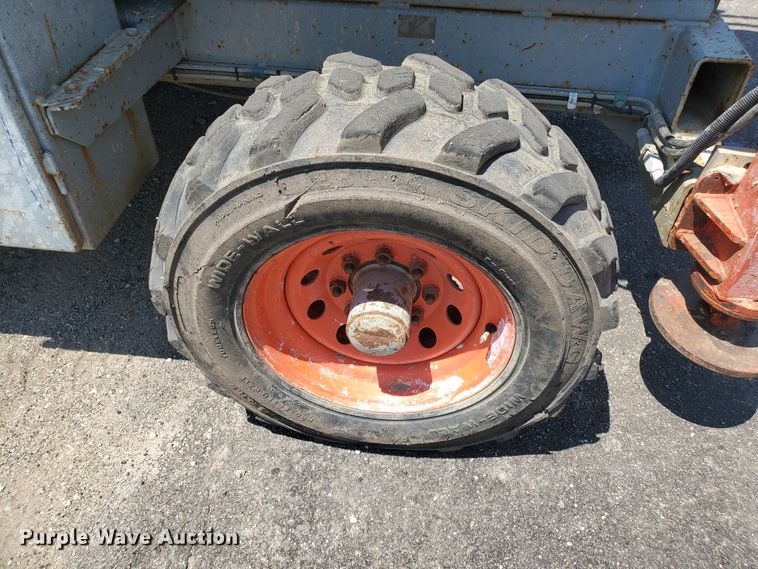 image for item DI5195 2007 Skyjack SJ8841  scissor lift