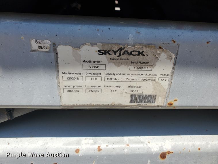 image for item DI5195 2007 Skyjack SJ8841  scissor lift