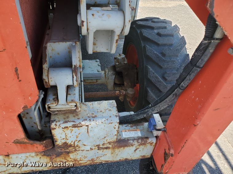 image for item DI5195 2007 Skyjack SJ8841  scissor lift