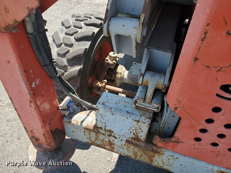 image for item DI5195 2007 Skyjack SJ8841  scissor lift