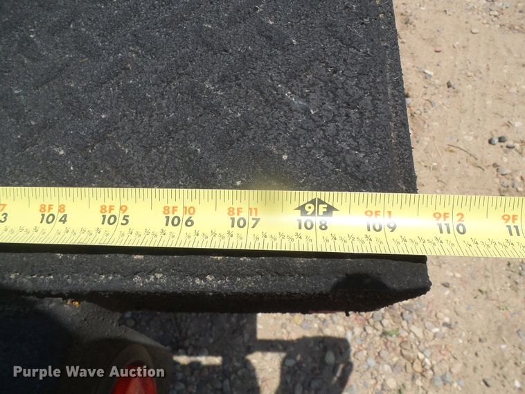 image for item DI5661 2000 Eagle utility trailer