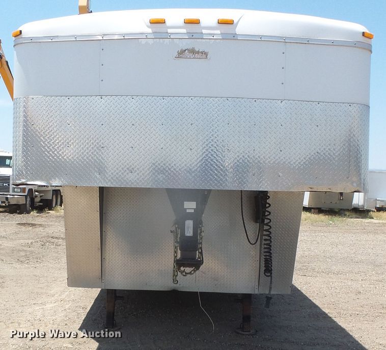 image for item DI5663 2009 Cargo UVW-23  enclosed cargo trailer