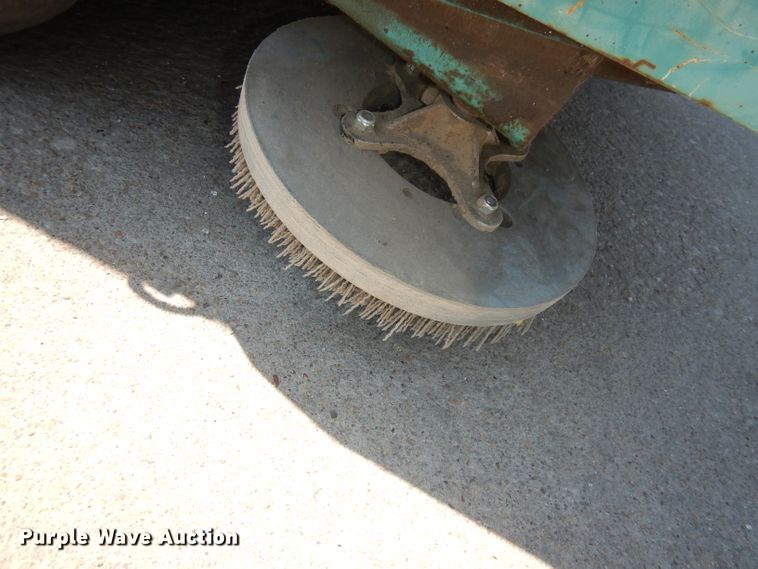 image for item DI6689 Tennant 355 sweeper