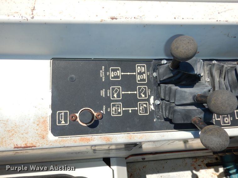 image for item DI6689 Tennant 355 sweeper