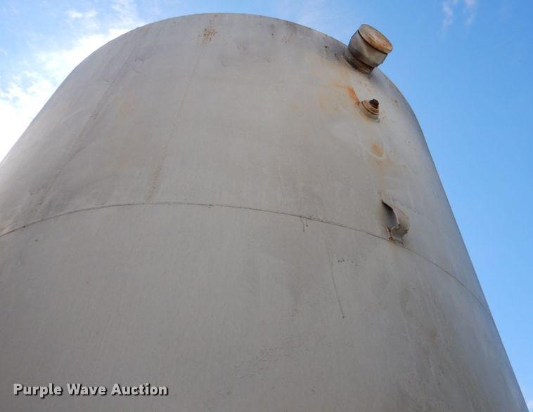 image for item DJ0472 Steel tank