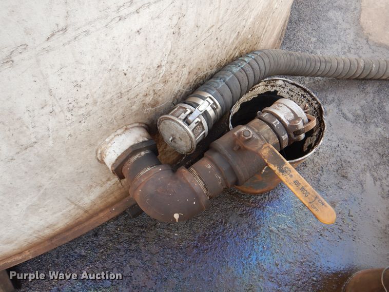 image for item DJ0475 2006 steel tank