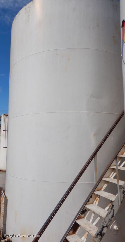 image for item DJ0477 Steel tank