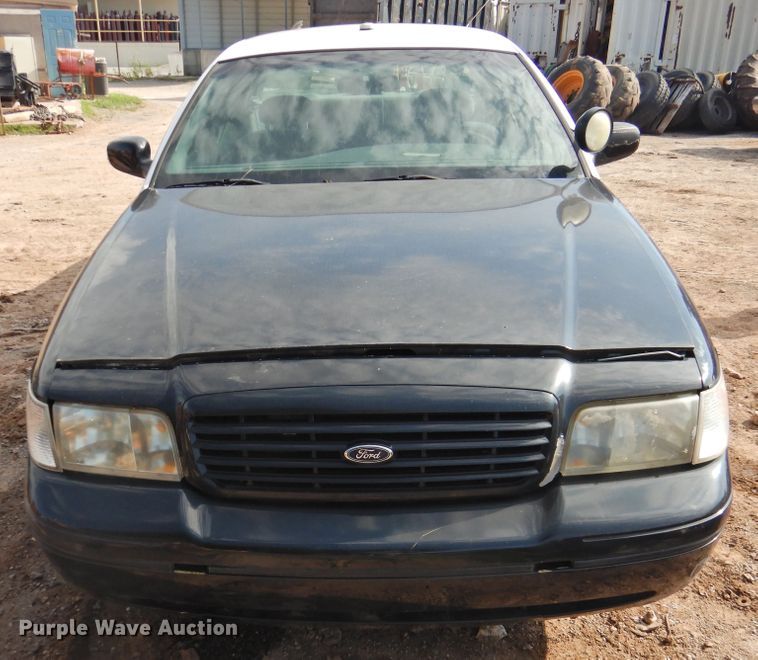 image for item DK2238 1999 Ford Crown Victoria Police Interceptor