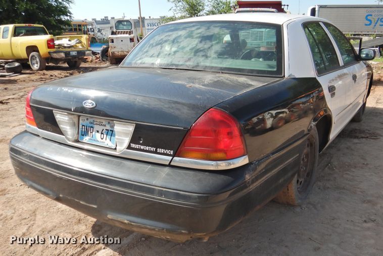 image for item DK2238 1999 Ford Crown Victoria Police Interceptor