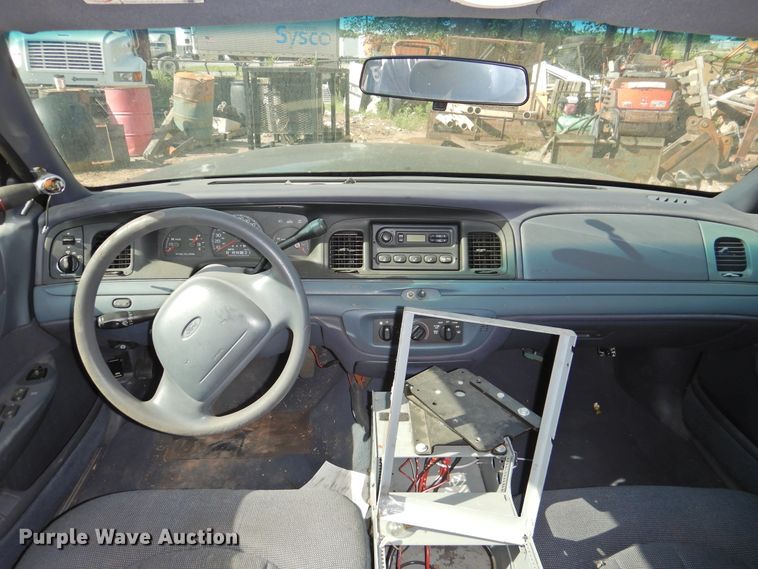 image for item DK2238 1999 Ford Crown Victoria Police Interceptor