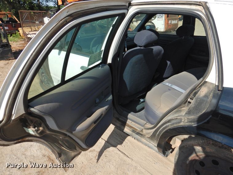 image for item DK2238 1999 Ford Crown Victoria Police Interceptor